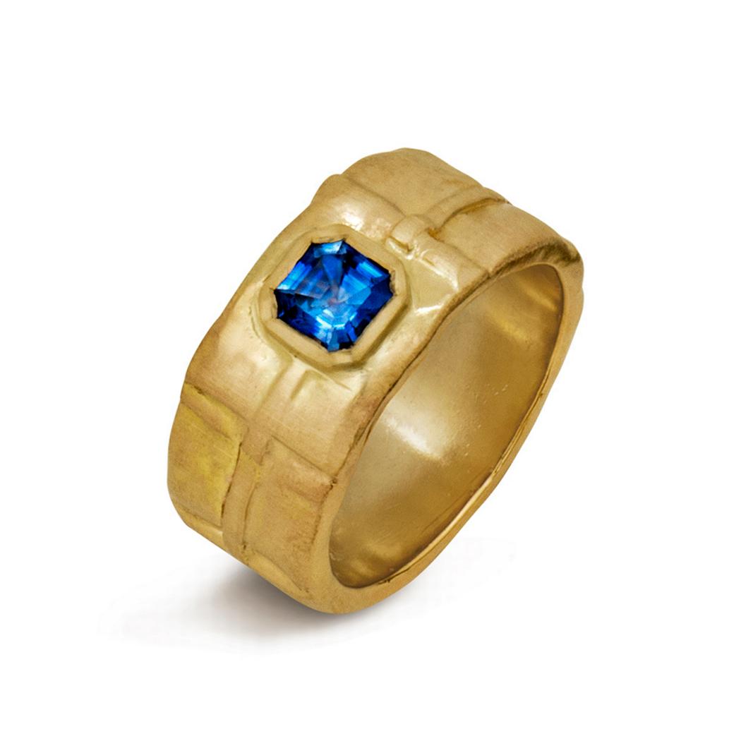 Folded Gold Men's Ring with Asscher-cut Sapphire